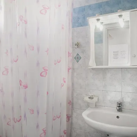 Apartament Divina *
